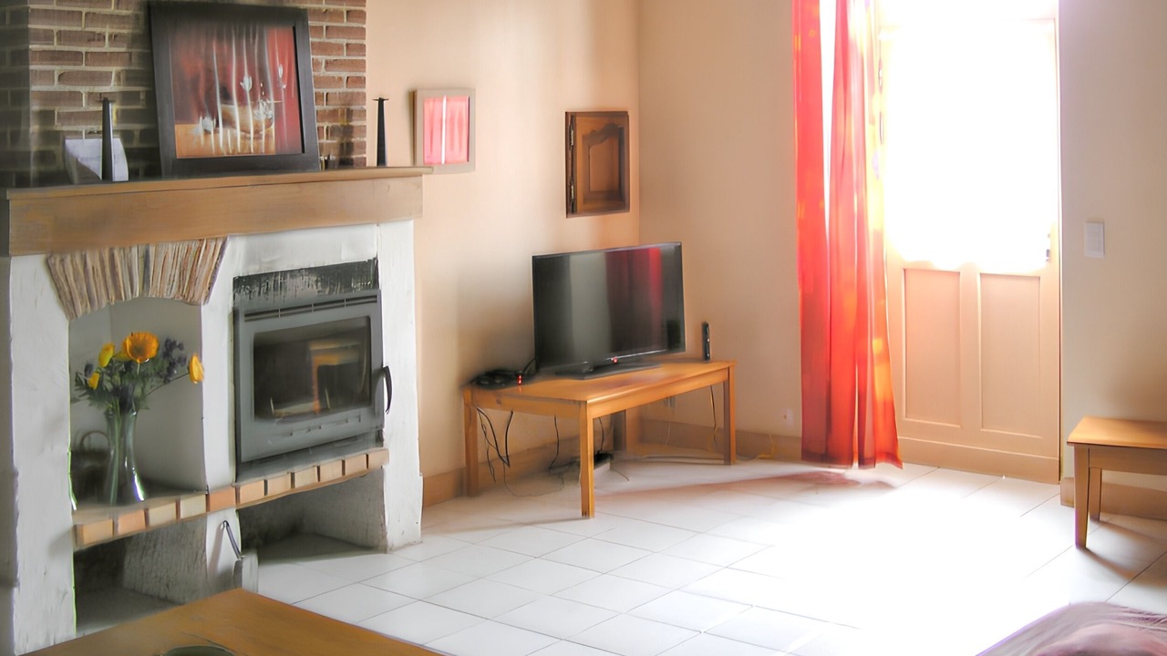 Photo of Livingroom in Issac