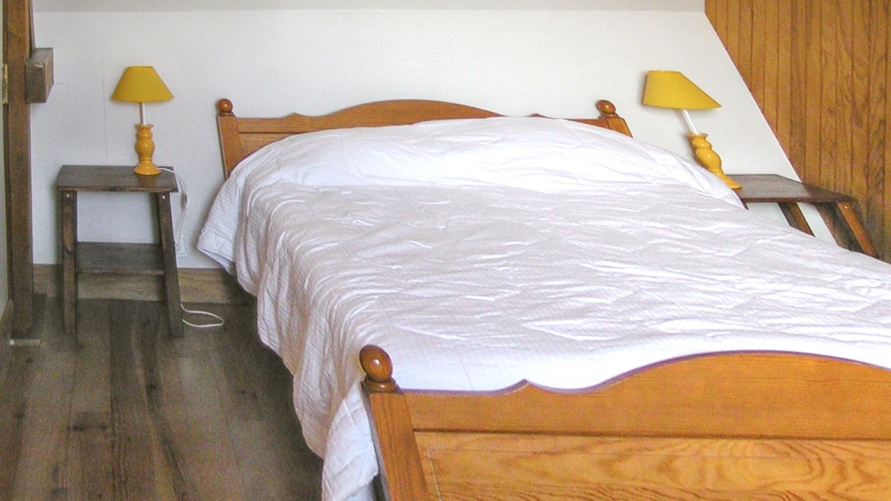 Photo of Others in Issac