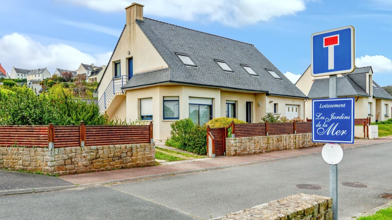 Photo of Others in Saint-Pol-de-Leon