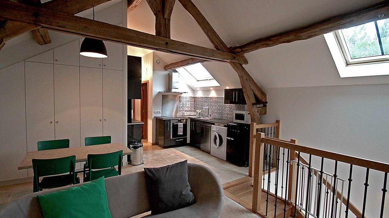 Photo of Others in Bailly