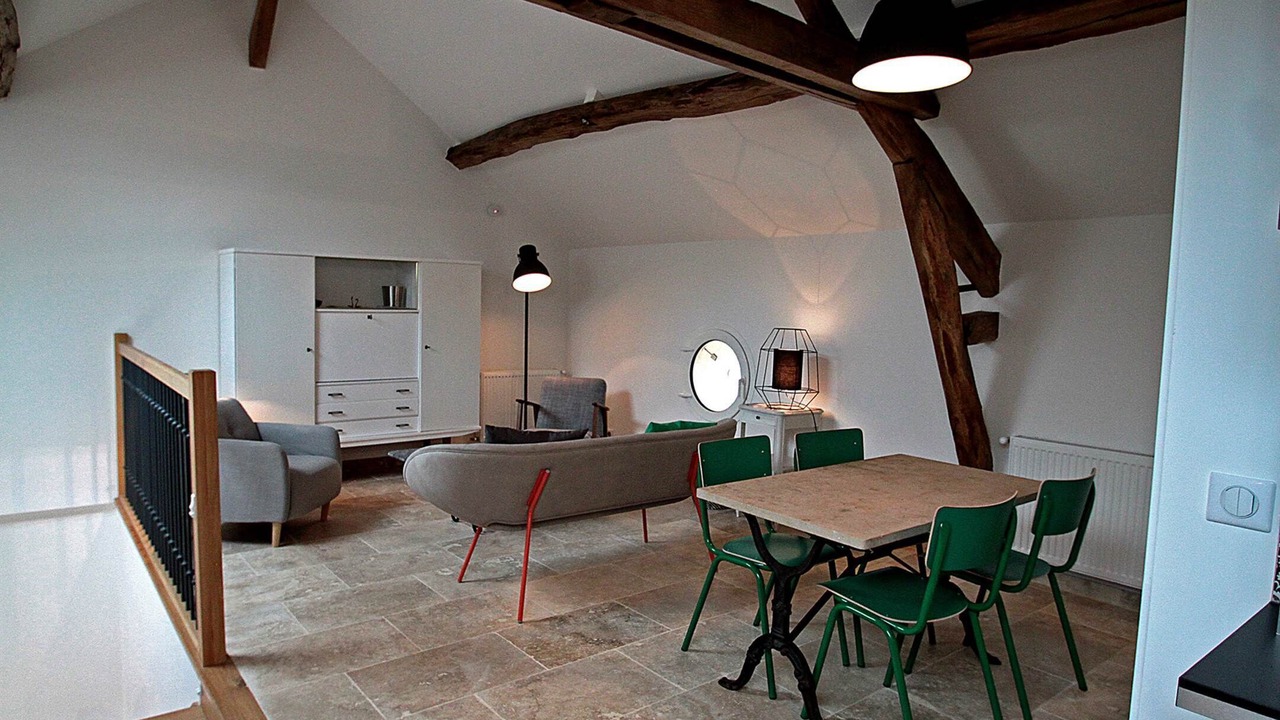 Photo of Others in Bailly