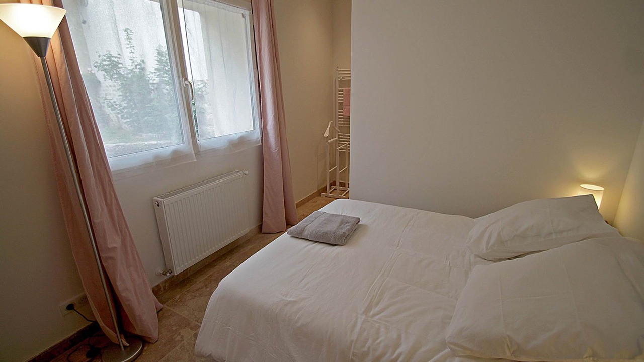 Photo of Others in Bailly