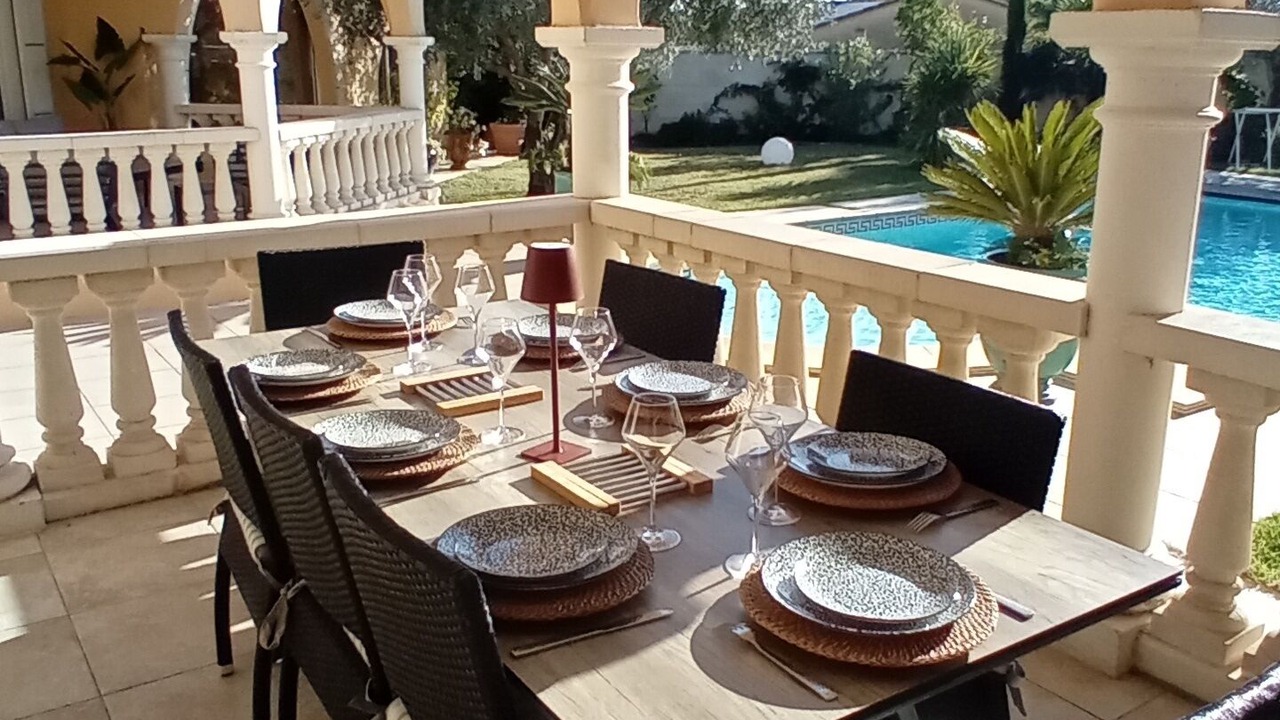 Photo of Outdoor in Vendemian