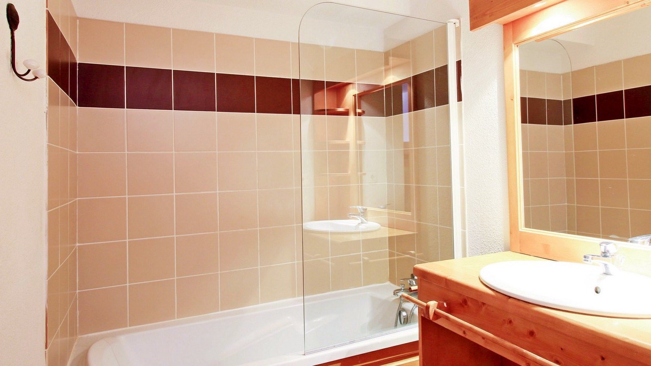 Photo of Others in Allos