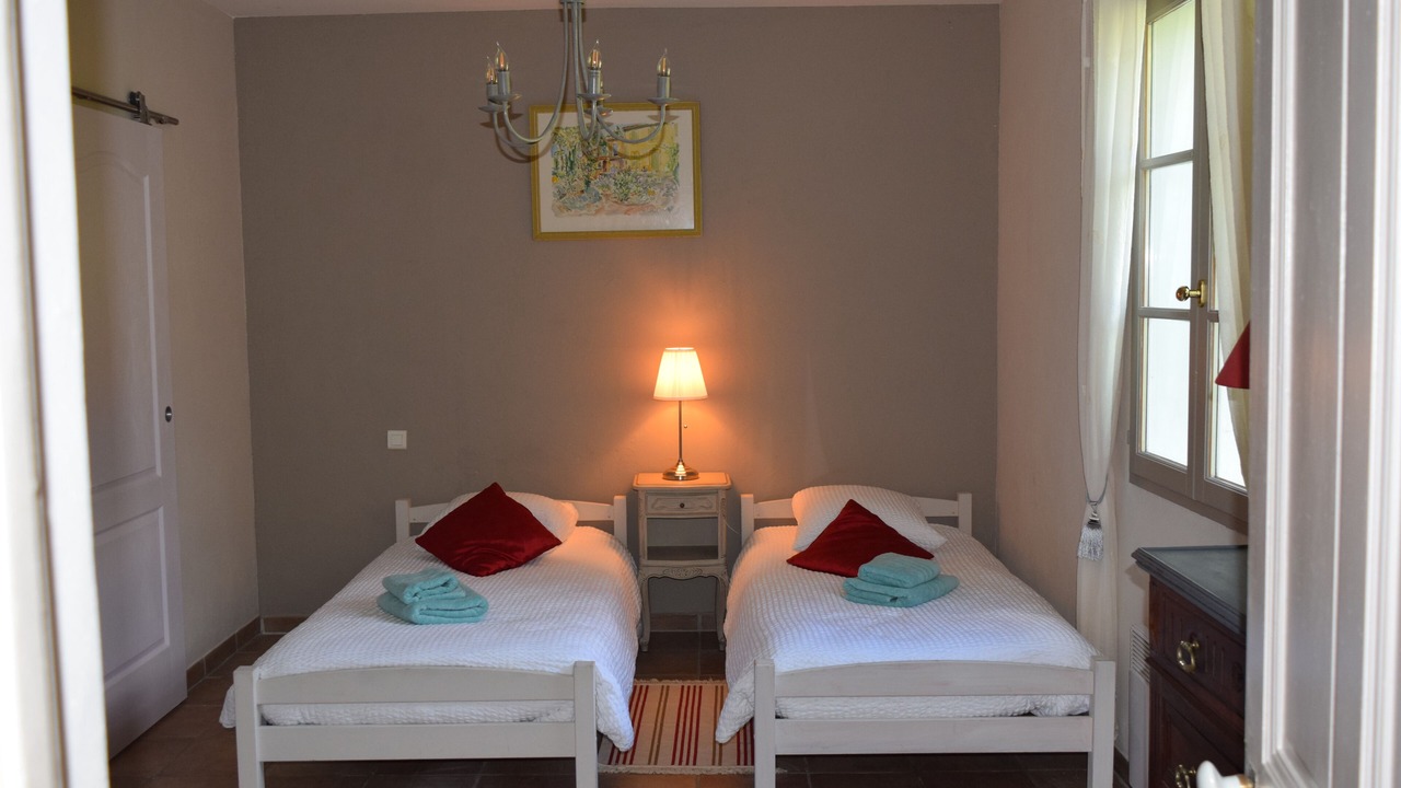 Photo of Bedroom in Caumont-sur-Durance