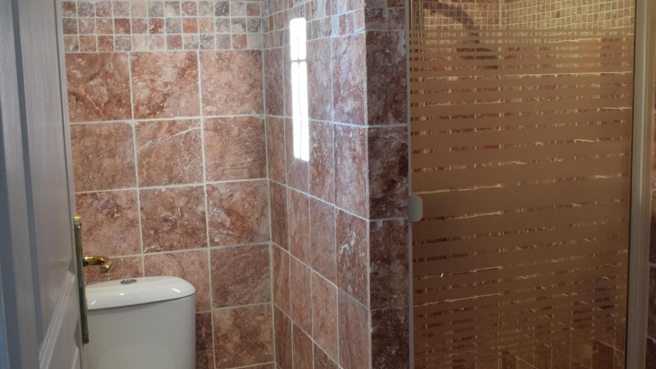 Photo of Bathroom in Caumont-sur-Durance