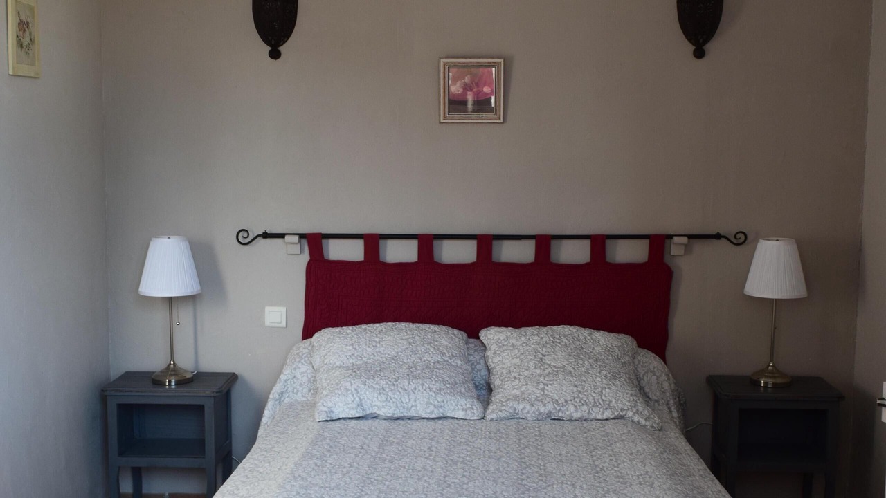 Photo of Bedroom in Caumont-sur-Durance