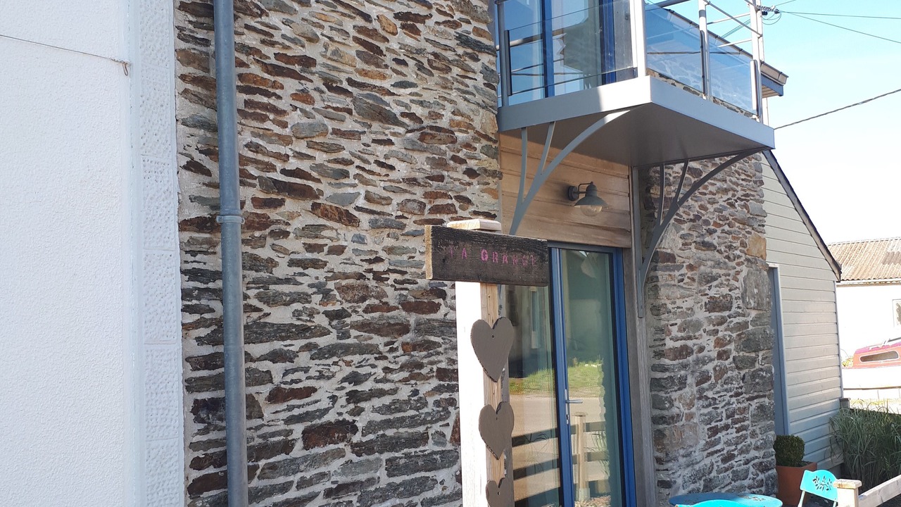 Photo of Outdoor in Edern