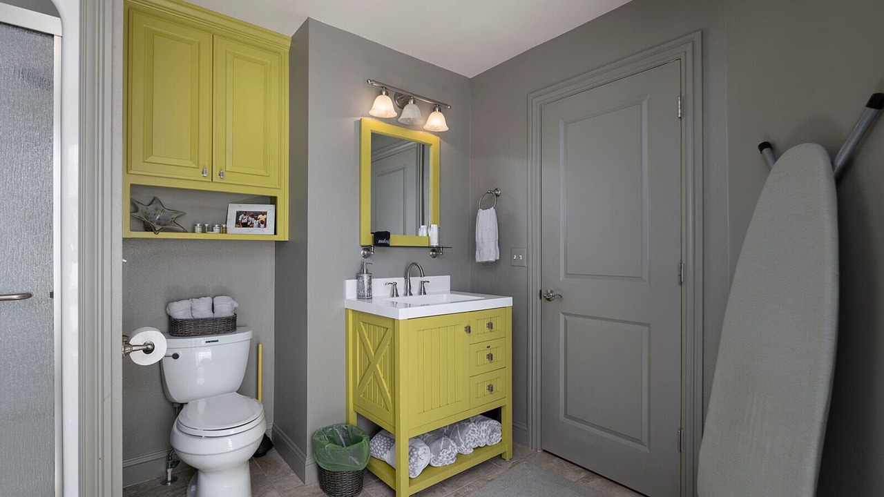 Photo of Bathroom in Eagle Rock