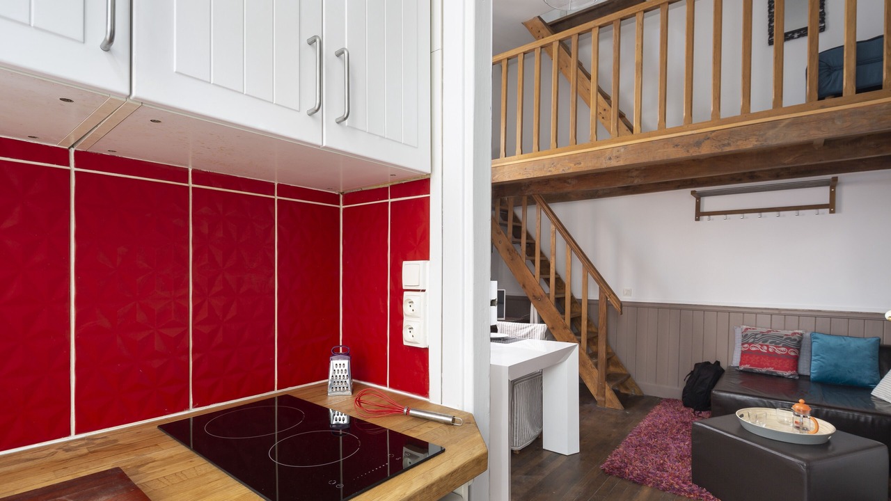 Photo of Others in Centre