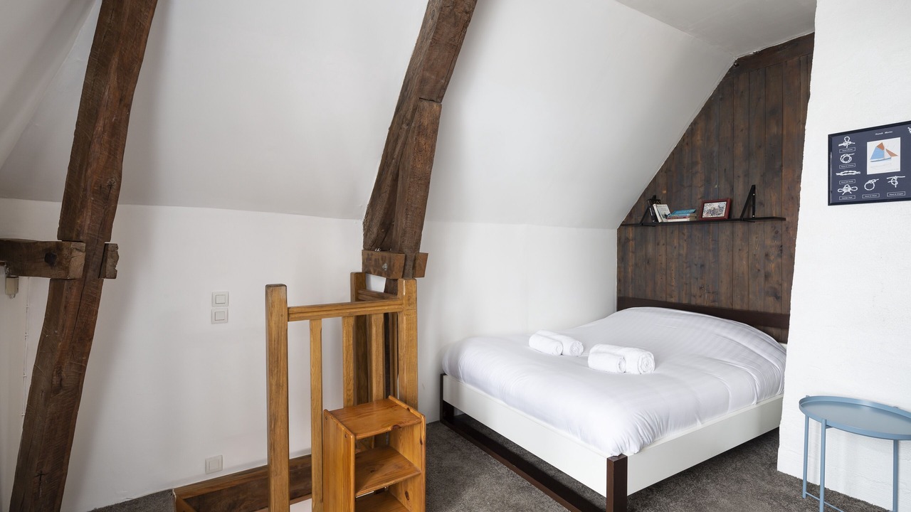 Photo of Bedroom in Centre