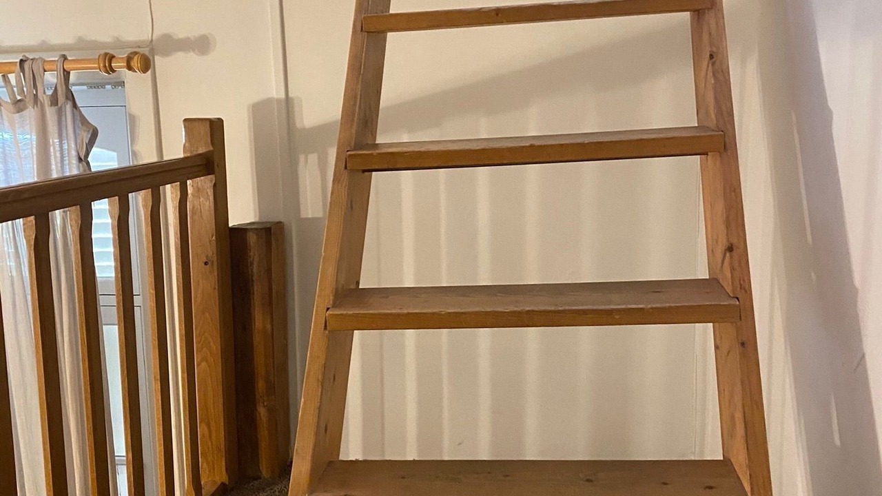 Photo of Others in Centre