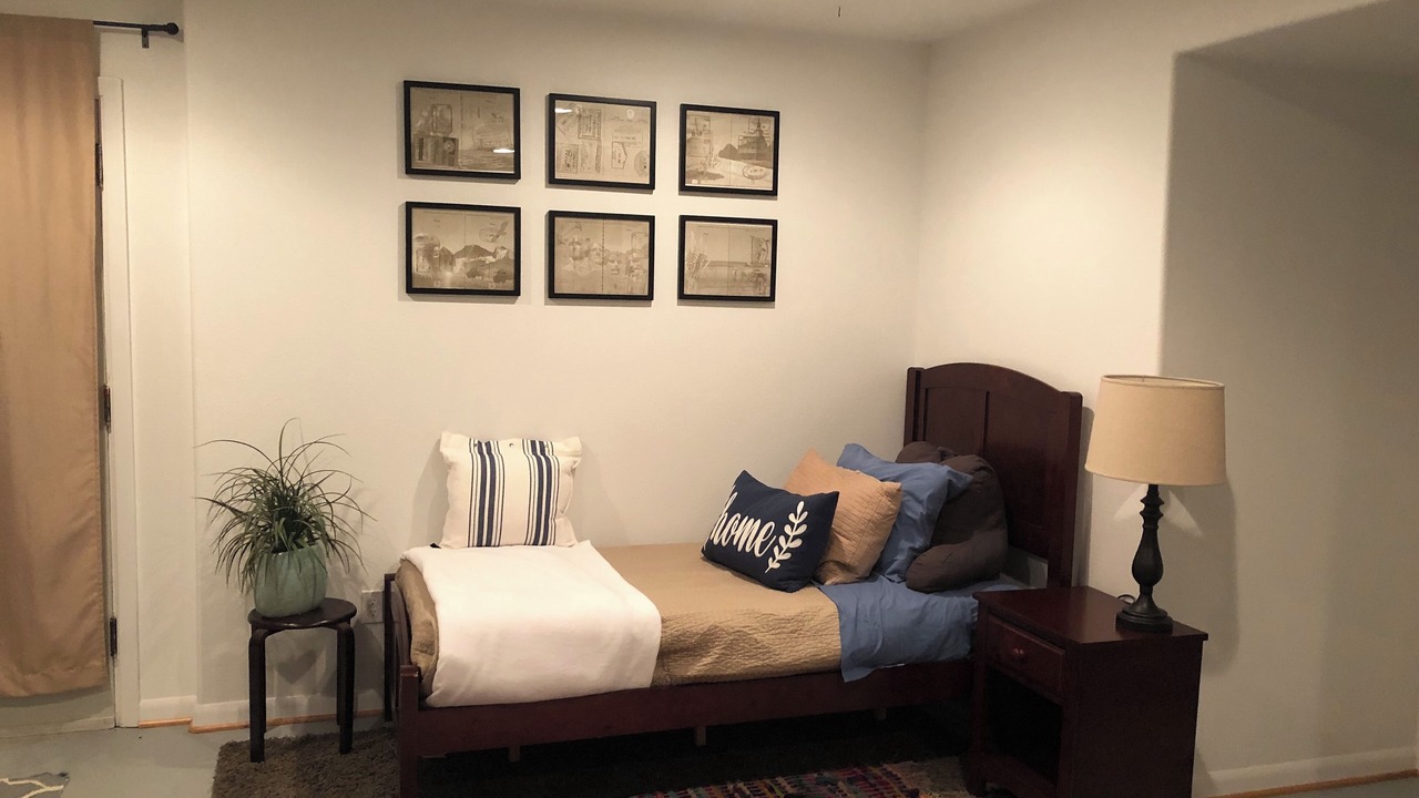 Photo of Others in Salem