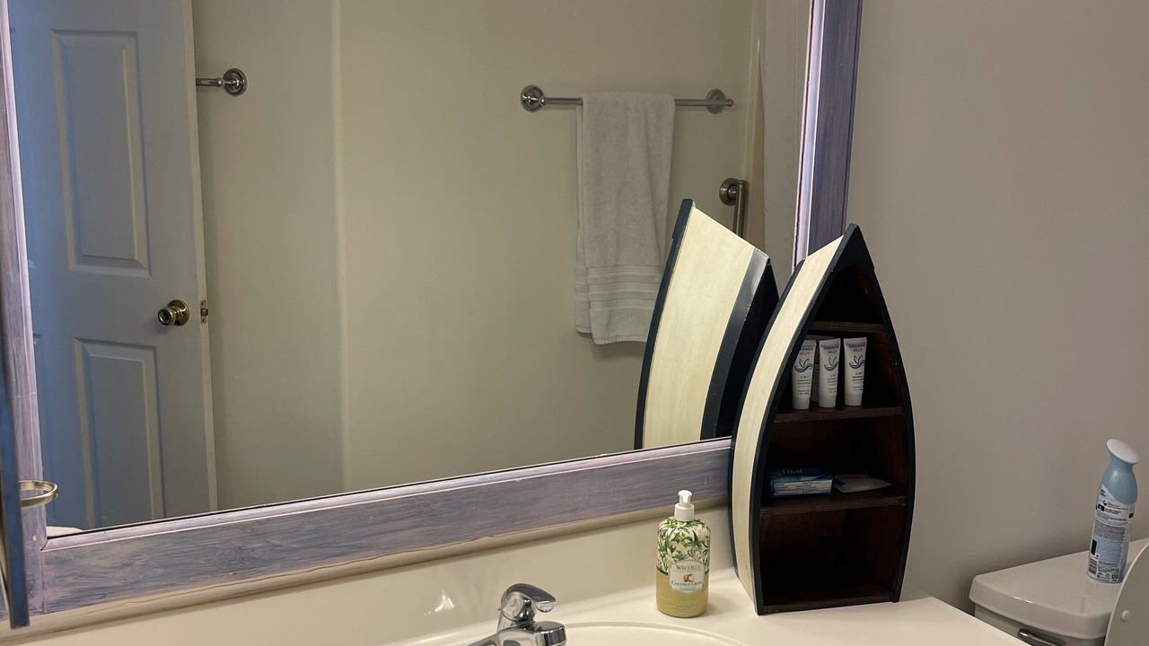 Photo of Bathroom in Pine Island Center