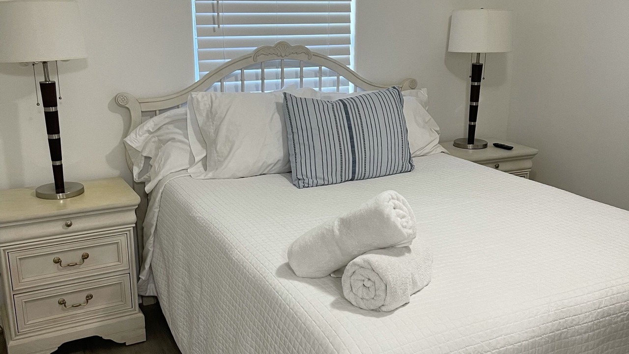 Photo of Bedroom in Pine Island Center