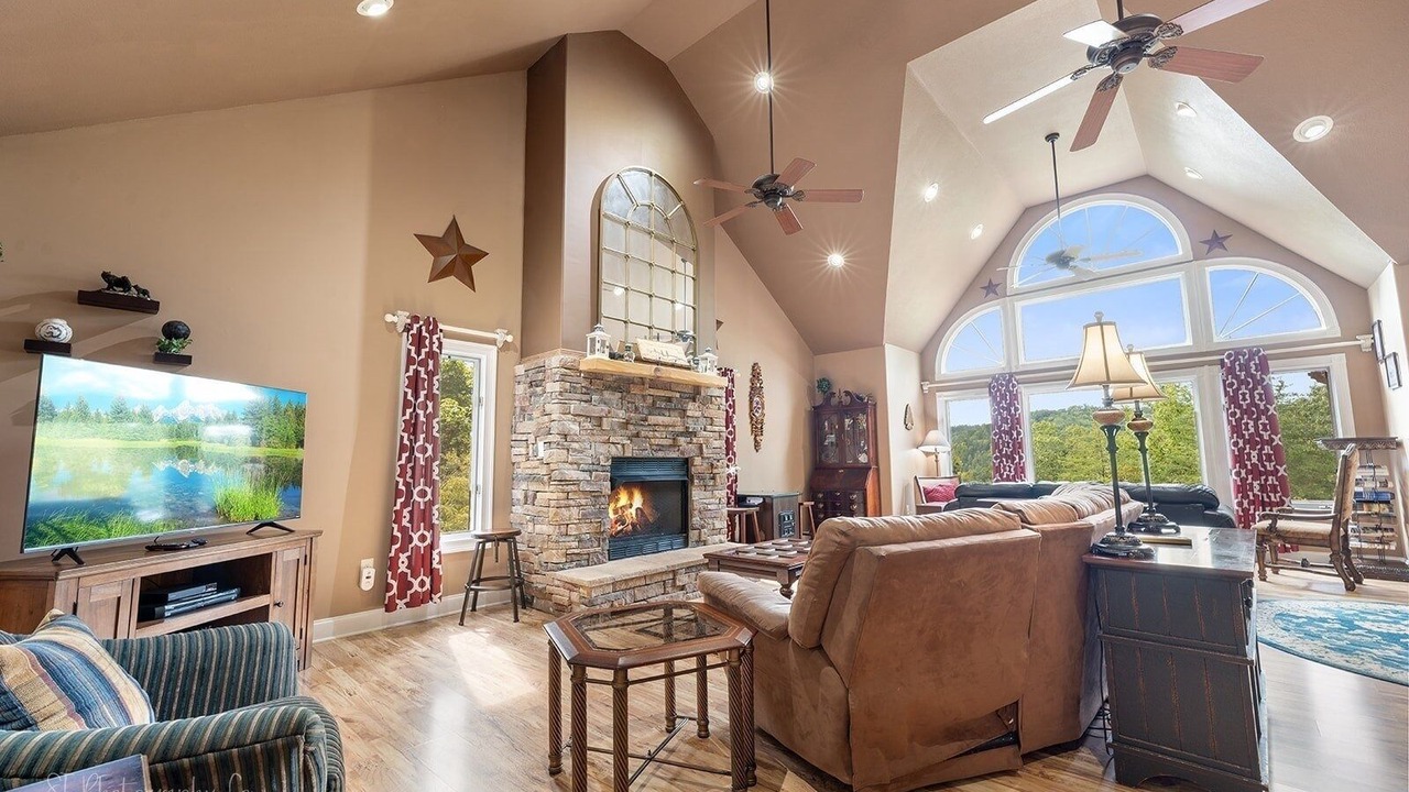 Photo of Bedroom in Sevierville