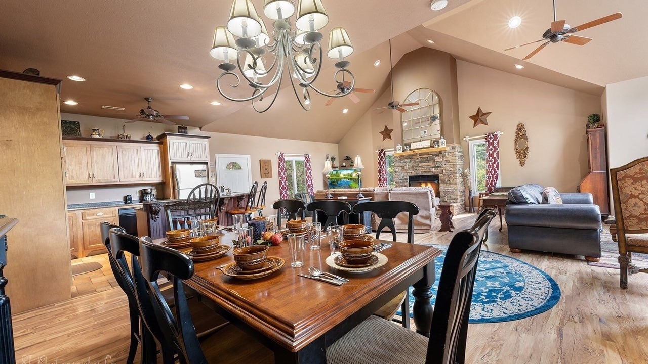 Photo of Bedroom in Sevierville