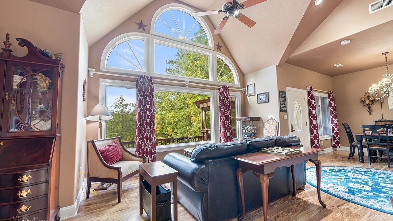 Photo of Bedroom in Sevierville