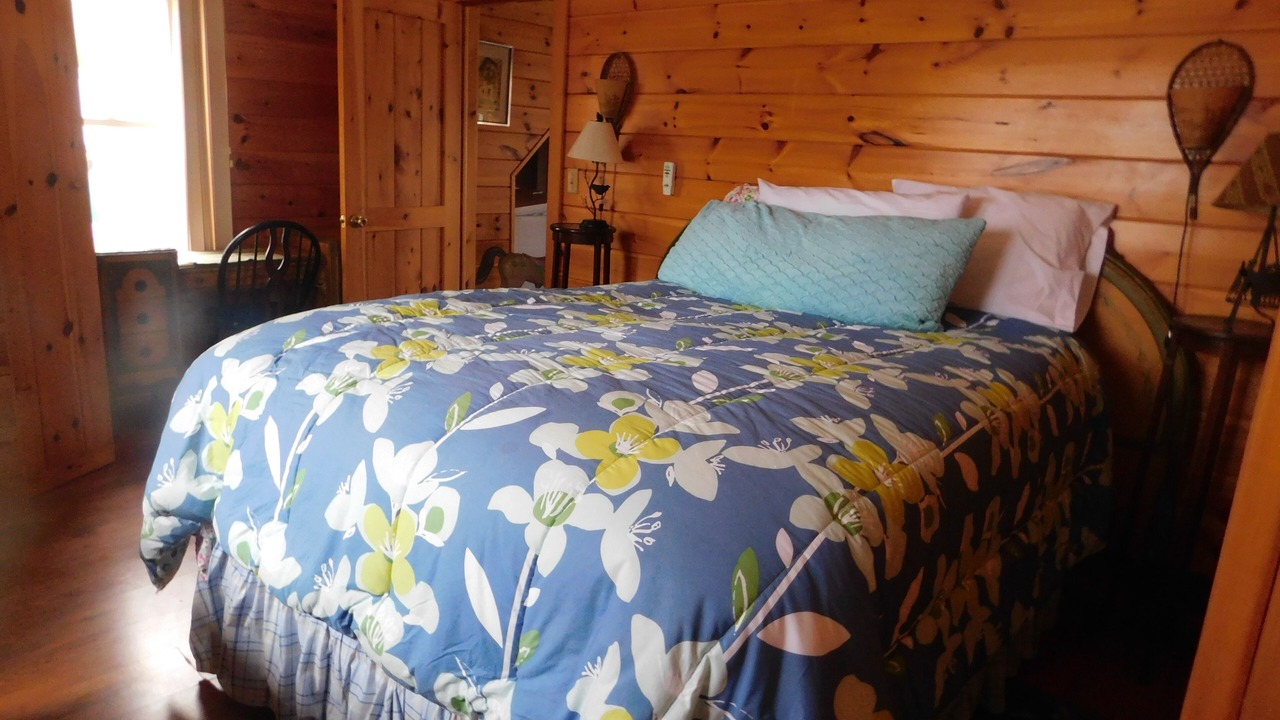 Photo of Bedroom in Greenville Junction