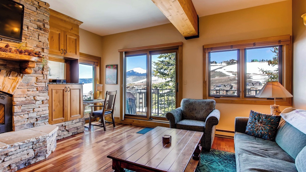 Photo of Livingroom in Mount Crested Butte