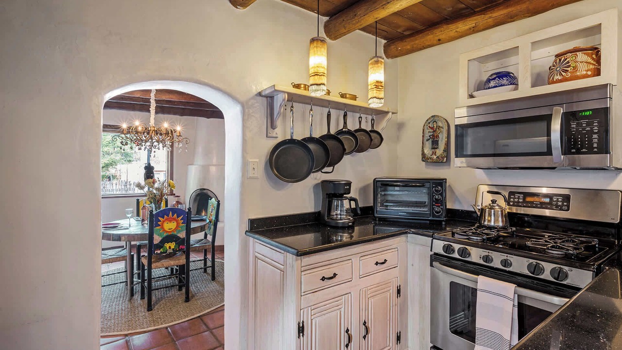 Photo of Kitchen in Tesuque