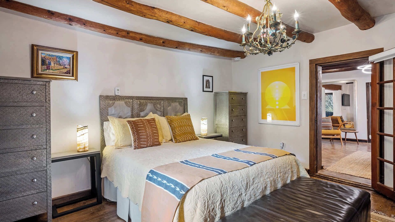 Photo of Bedroom in Tesuque