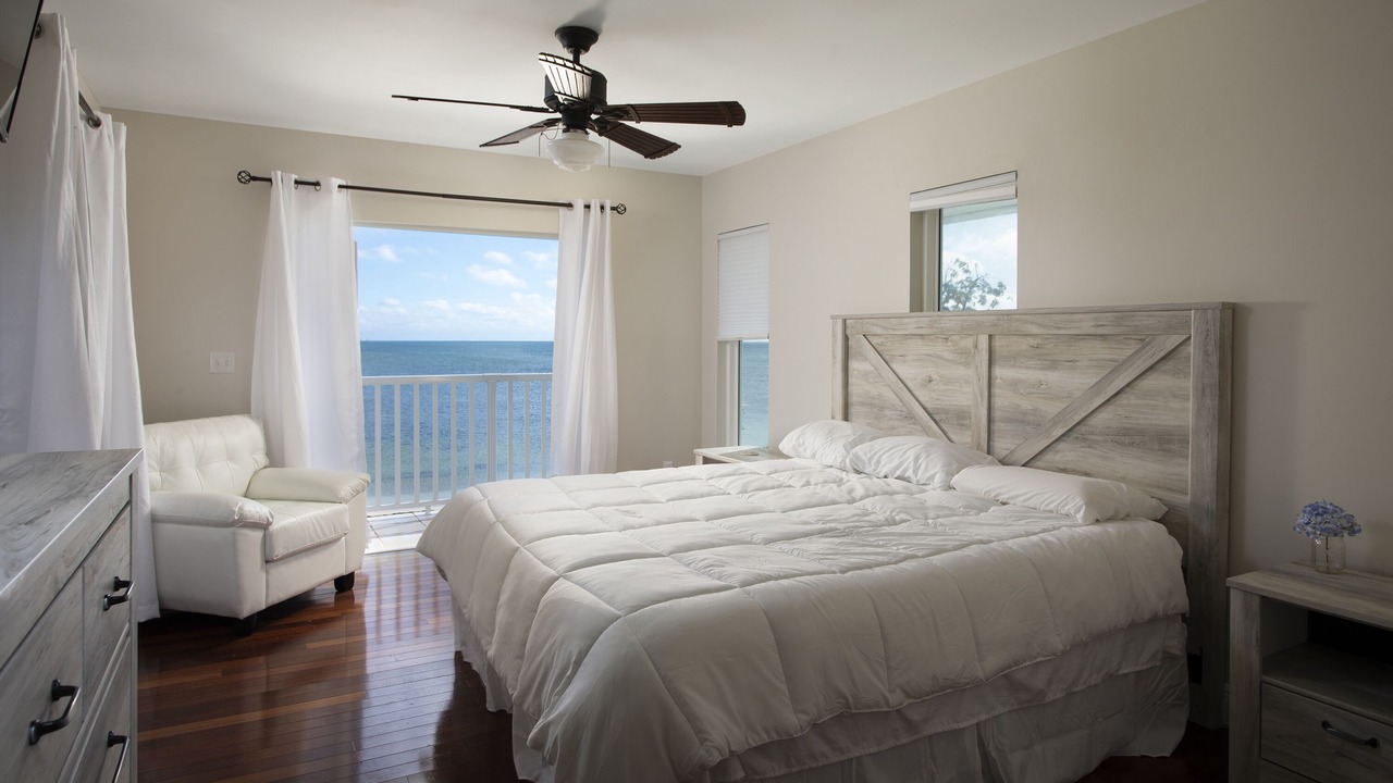 Photo of Bedroom in Coupon Bight Aquatic Preserve
