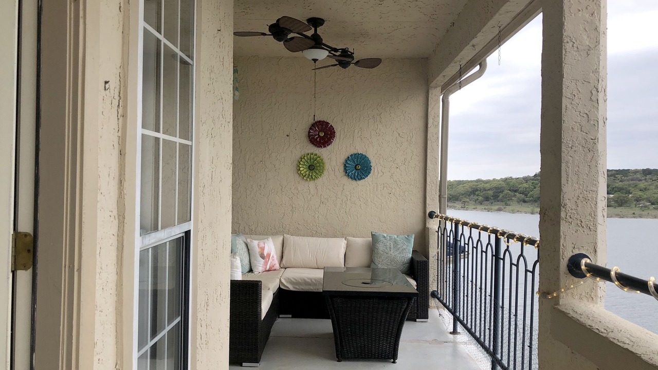 Photo of Patio Balcony in Highland Lake Estates