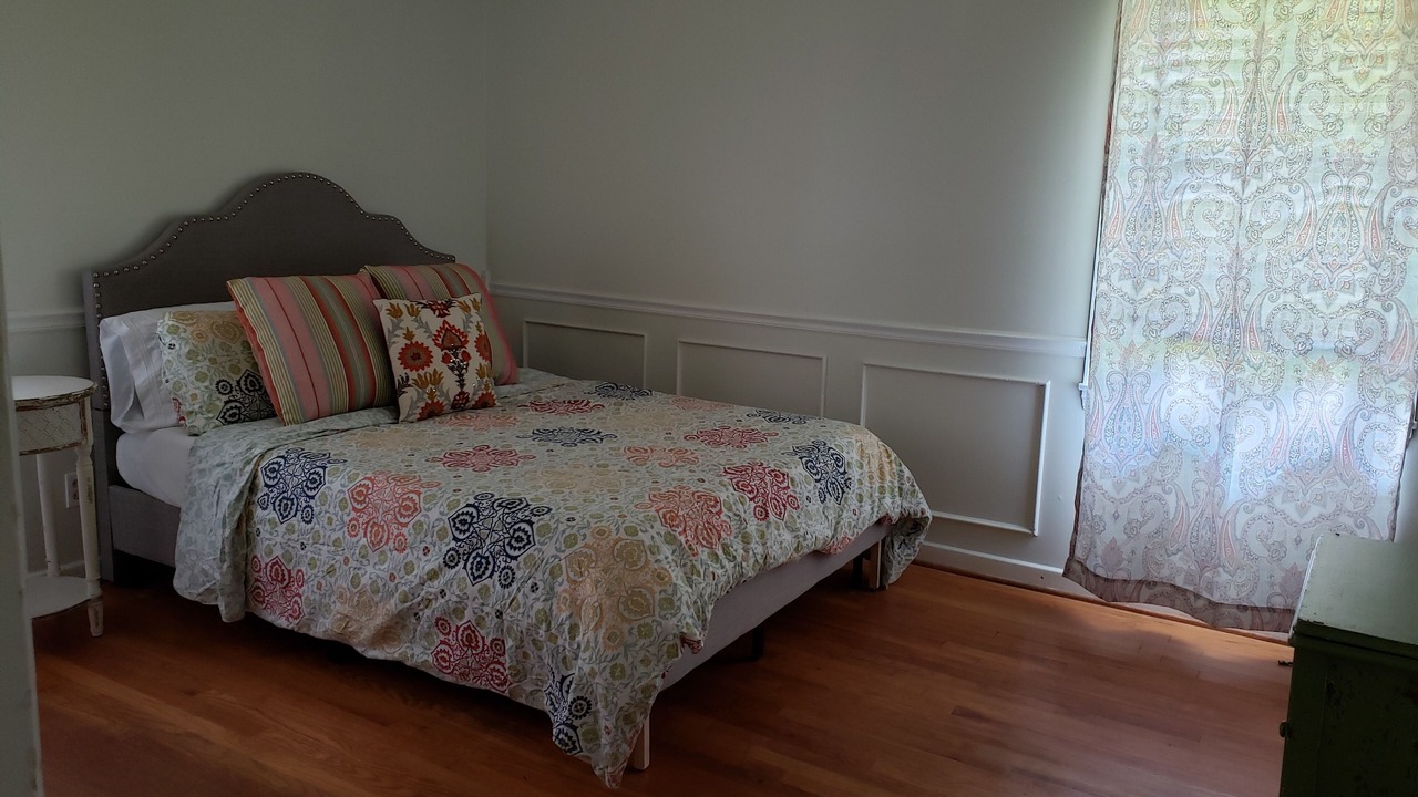 Photo of Bedroom in Newnan