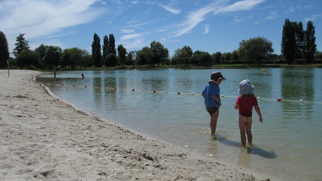 Photo of Outdoor in Gibourne