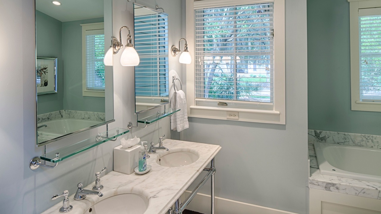 Photo of Bathroom in Palmetto Bluff