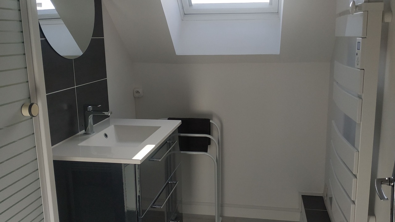 Photo of Bathroom in Colombelles