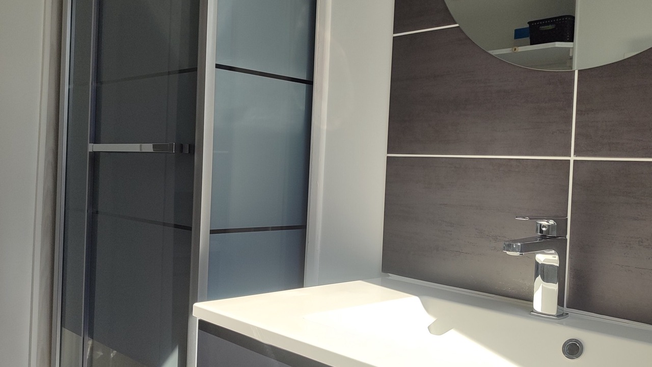 Photo of Bathroom in Colombelles