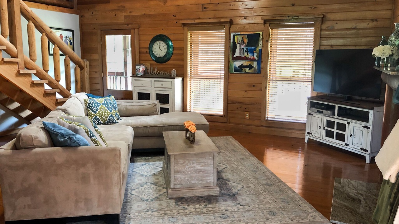 Photo of Livingroom in New Iberia