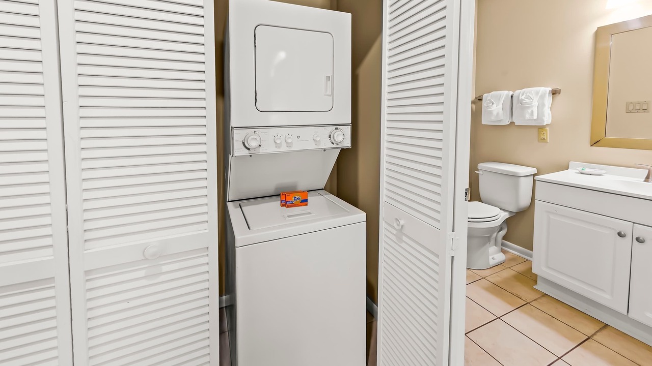 Photo of Bathroom in Fairfield Harbour