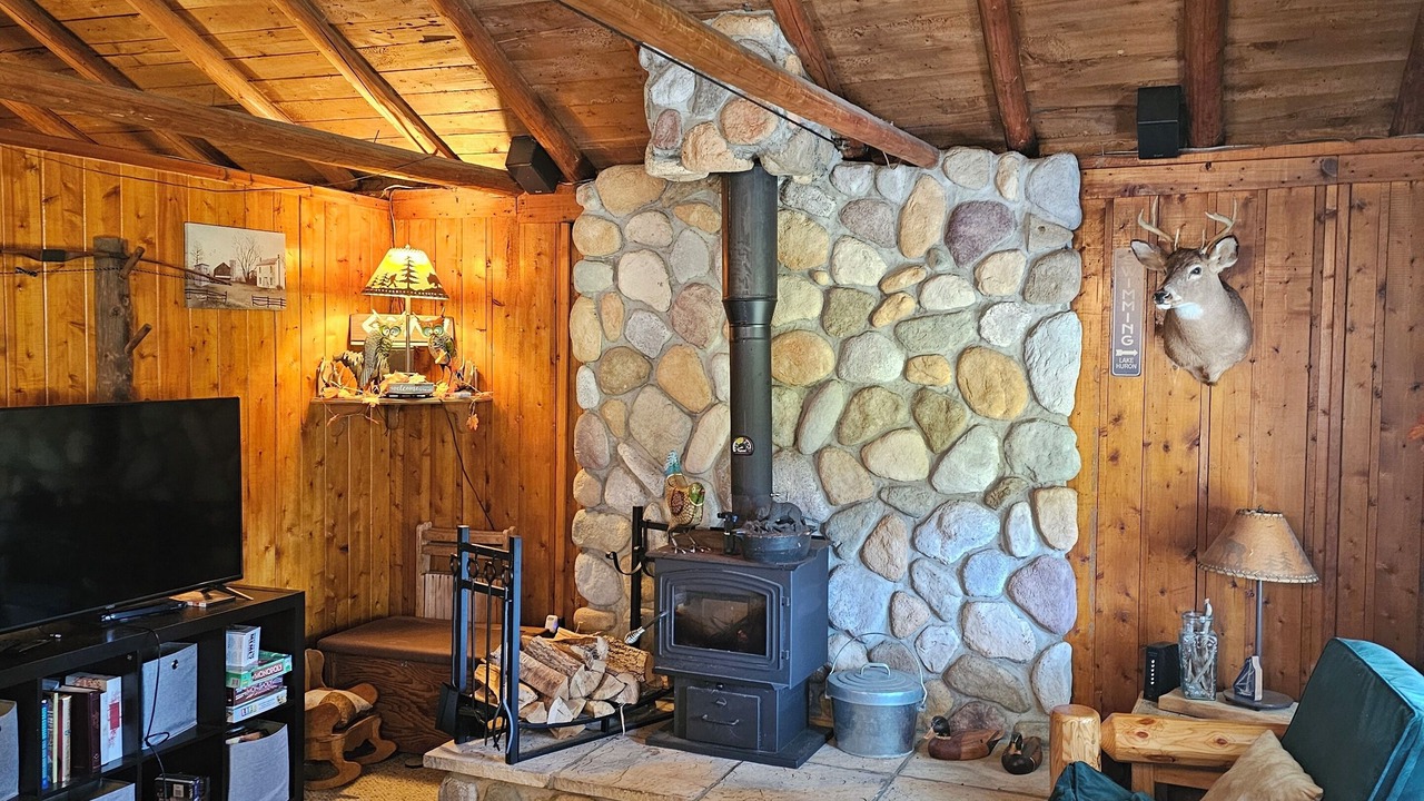 Photo of Livingroom in Black River