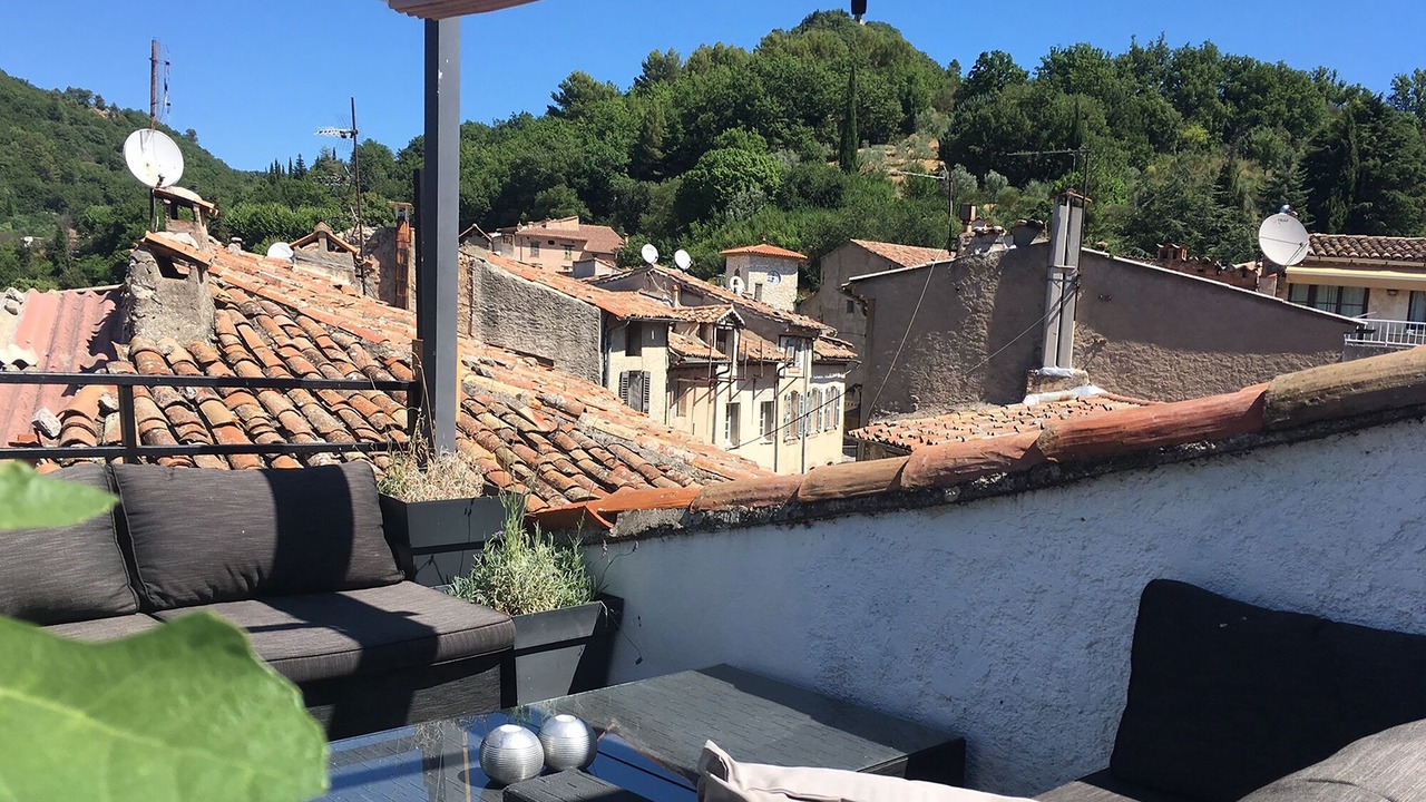 Photo of Others in Montferrat