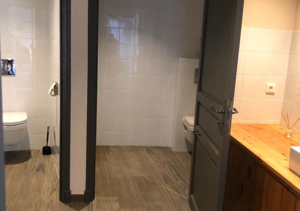 Photo of Bathroom in Fabrezan