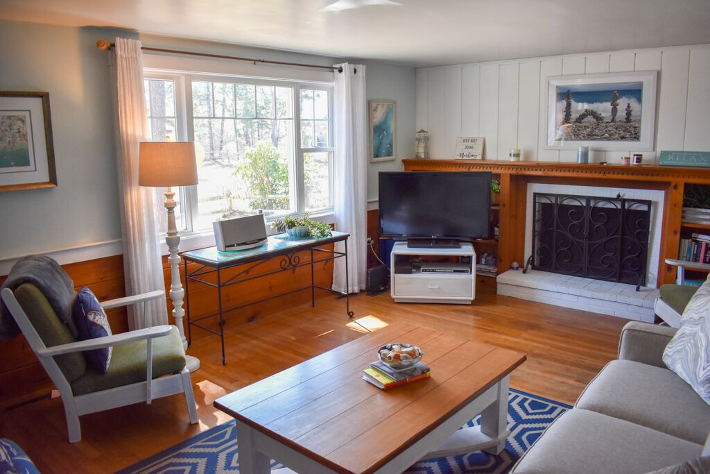 Photo of Livingroom in Dennis Port