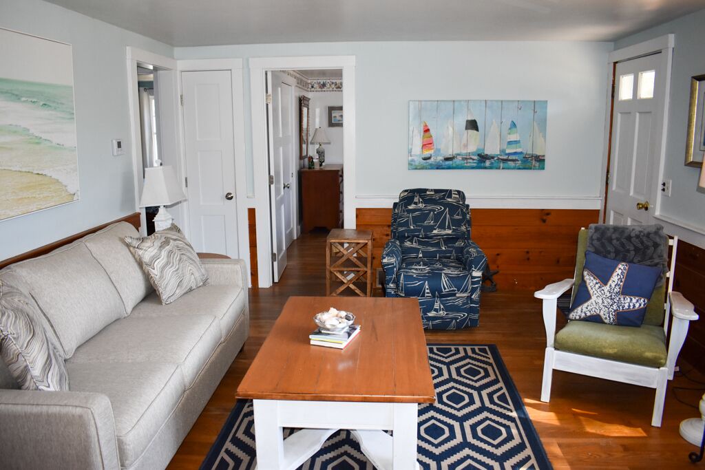 Photo of Livingroom in Dennis Port