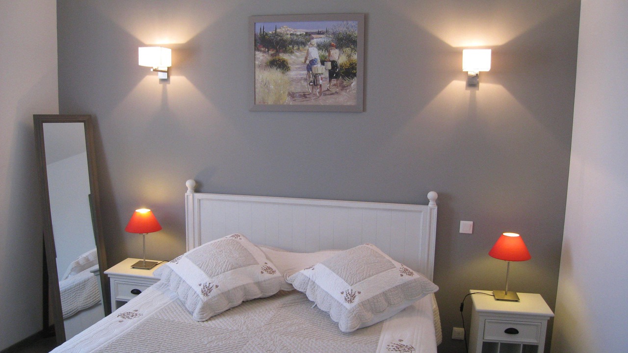 Photo of Bedroom in Chateauneuf-du-Pape