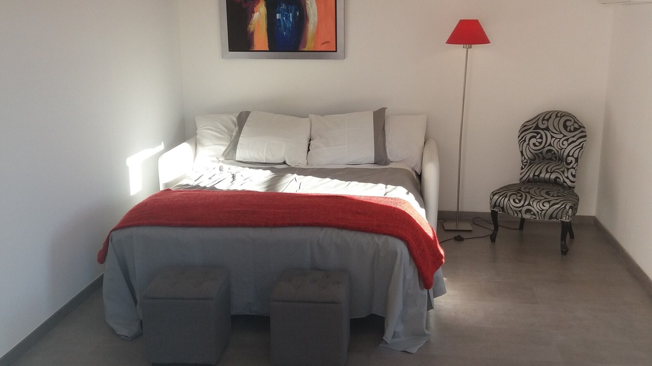 Photo of Bedroom in Chateauneuf-du-Pape