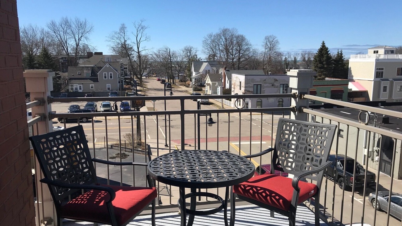 Photo of Patio Balcony in South Haven