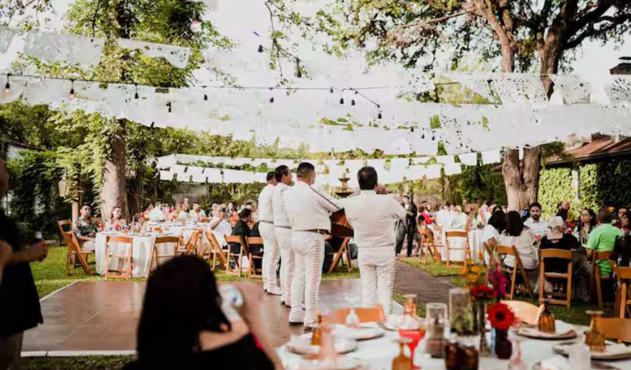 Photo of Outdoor in Helotes