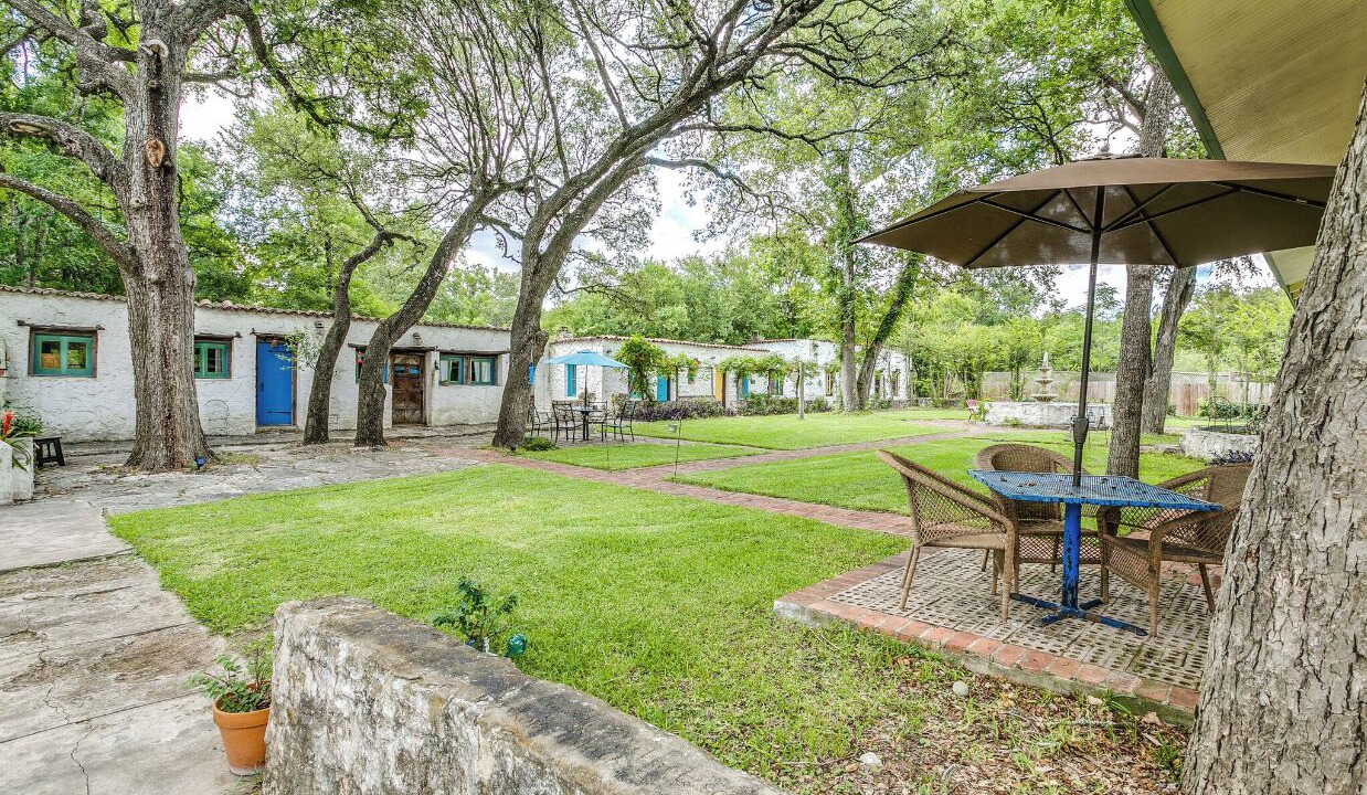 Photo of Outdoor in Helotes
