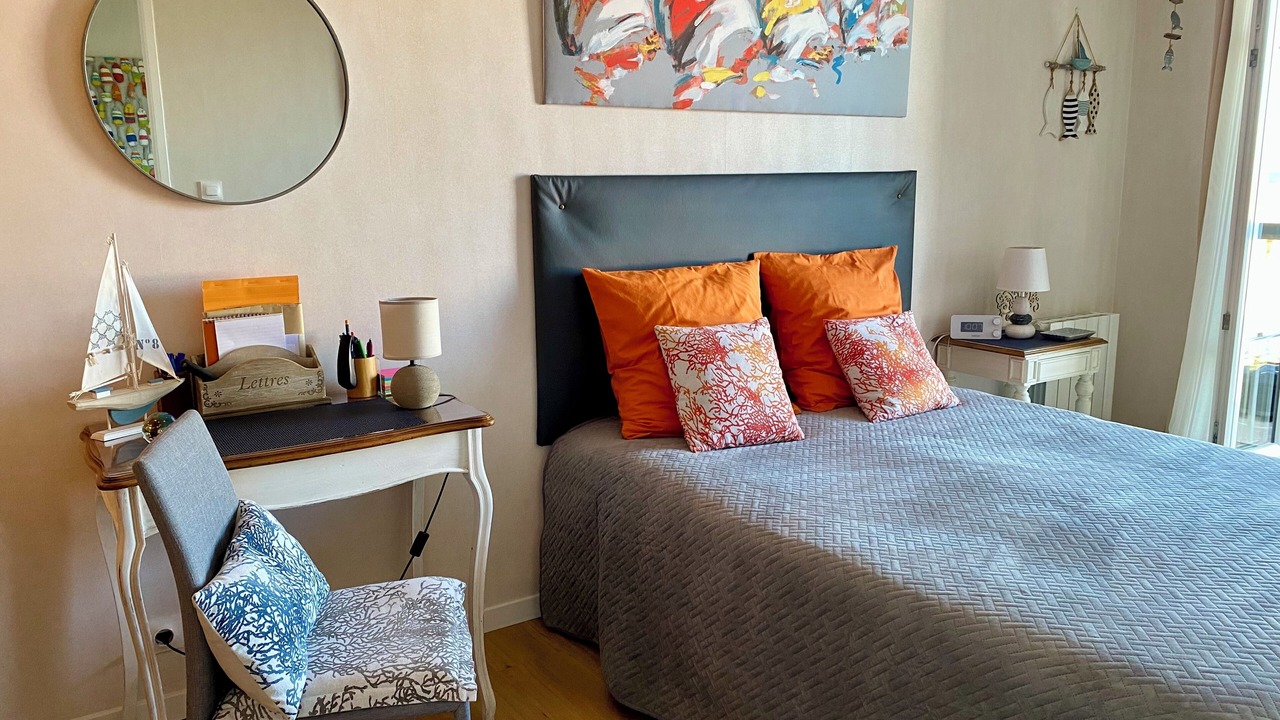 Photo of Bedroom in La Chaume