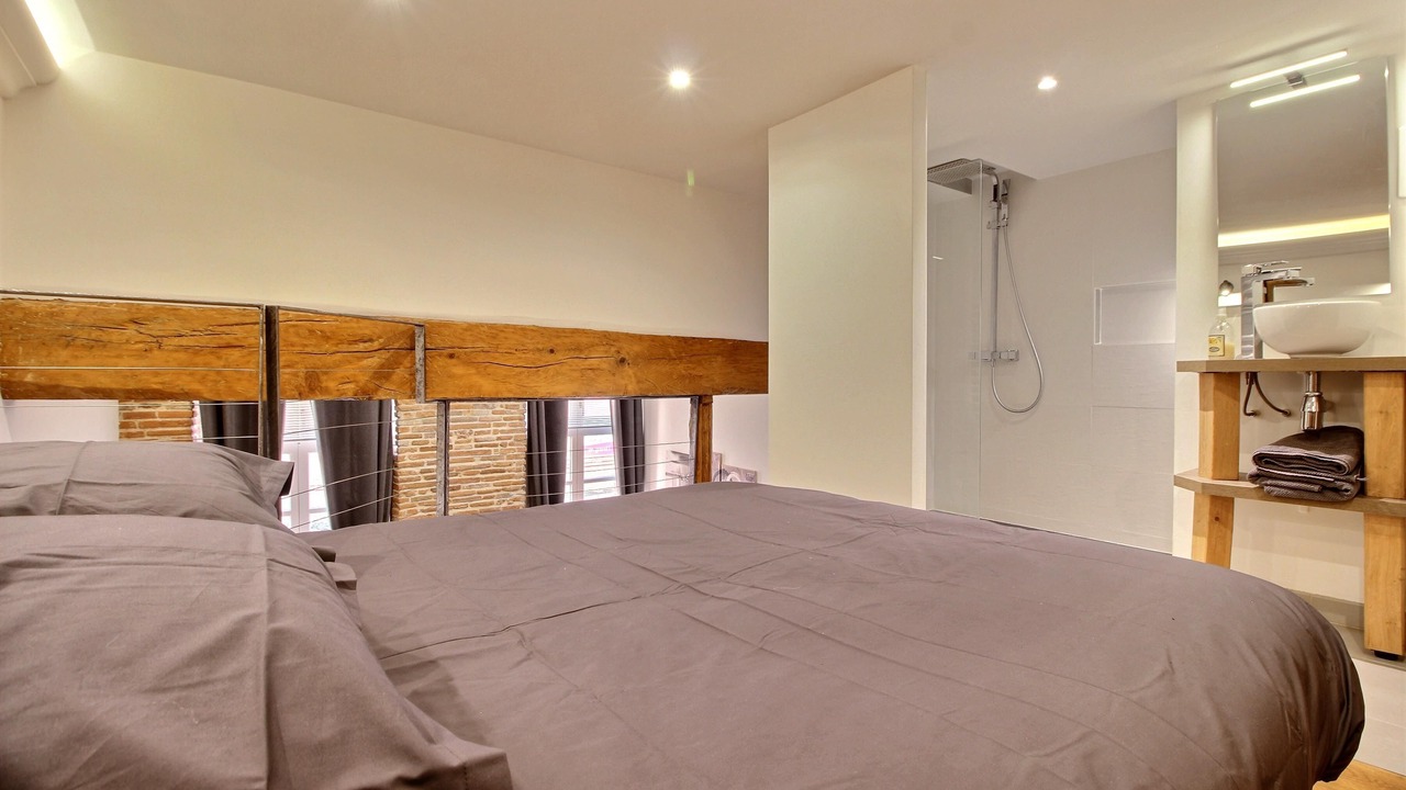 Photo of Bedroom in Arnaud Bernard