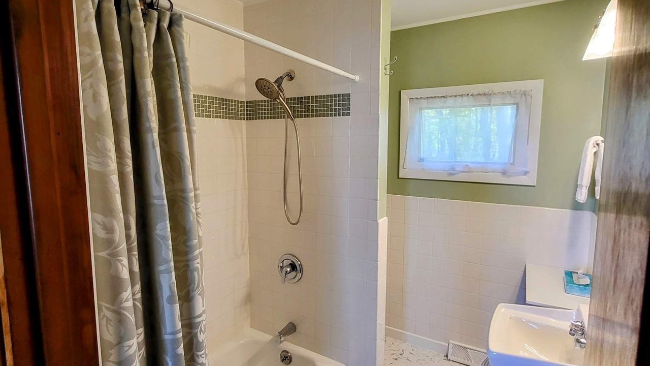 Photo of Bathroom in Port Ontario