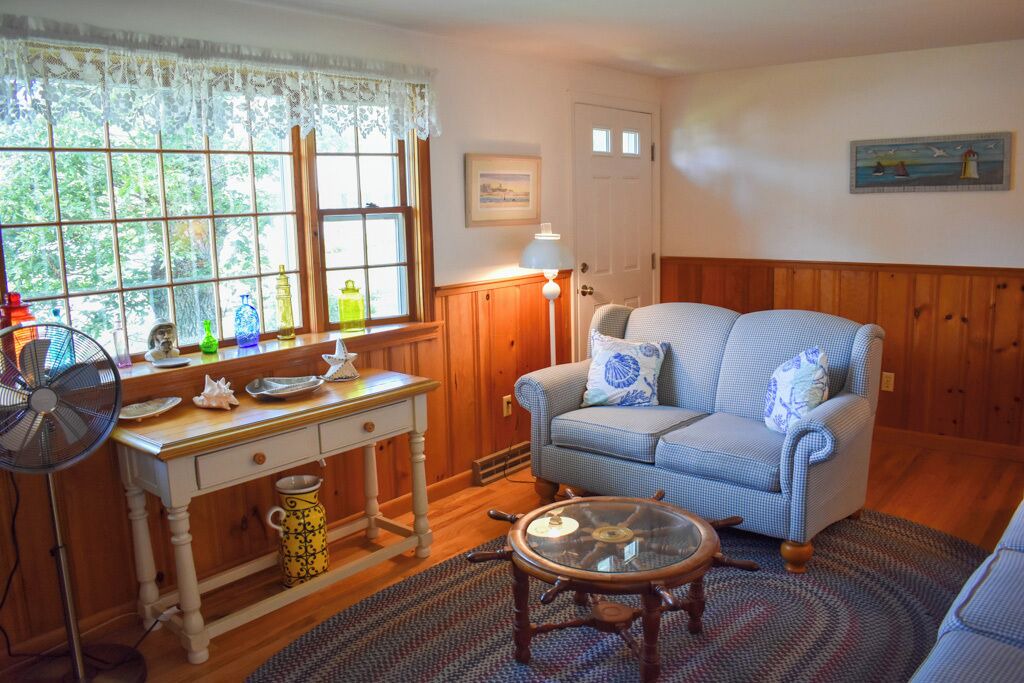 Photo of Livingroom in Dennis Port