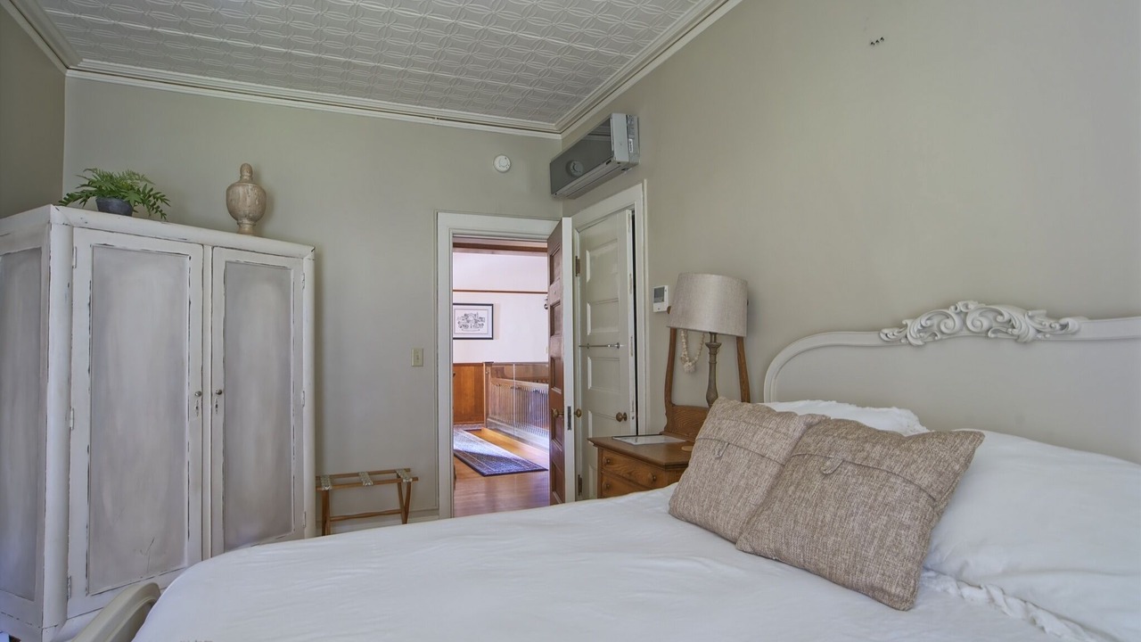 Photo of Bedroom in Ithaca